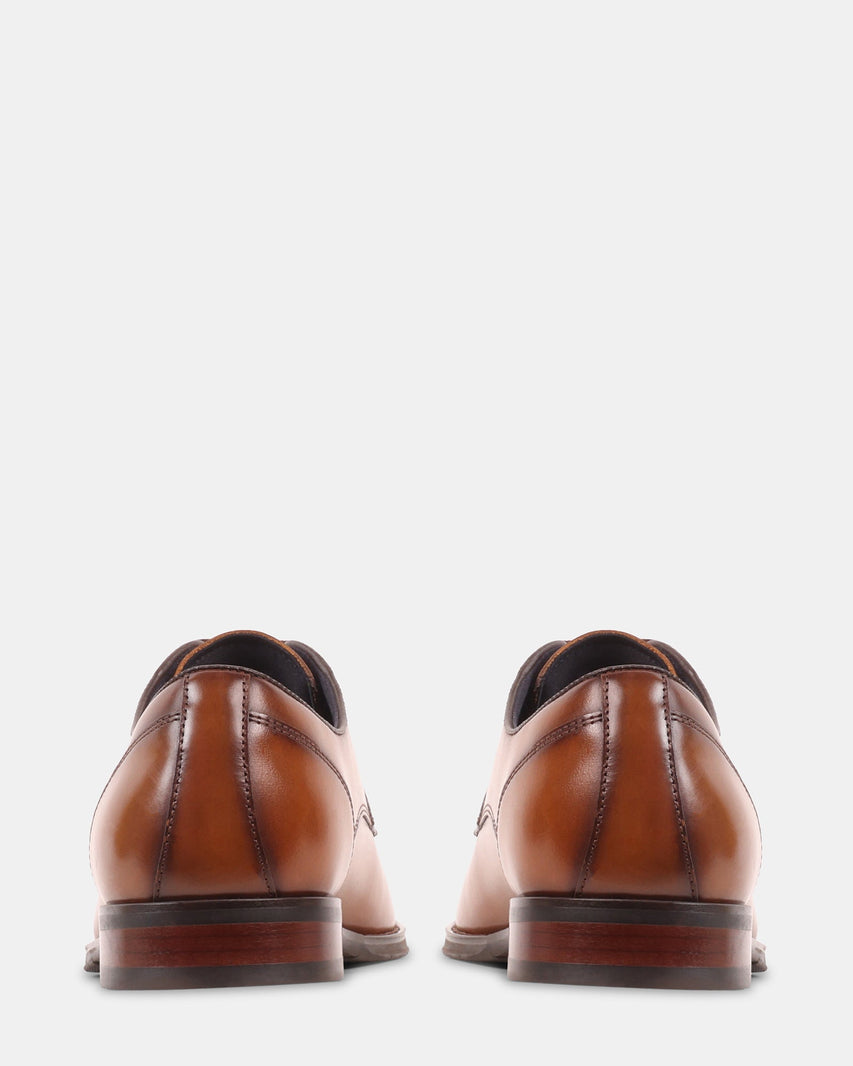 KRUISE TAN LEATHER - Men's Shoes - Steve Madden Canada