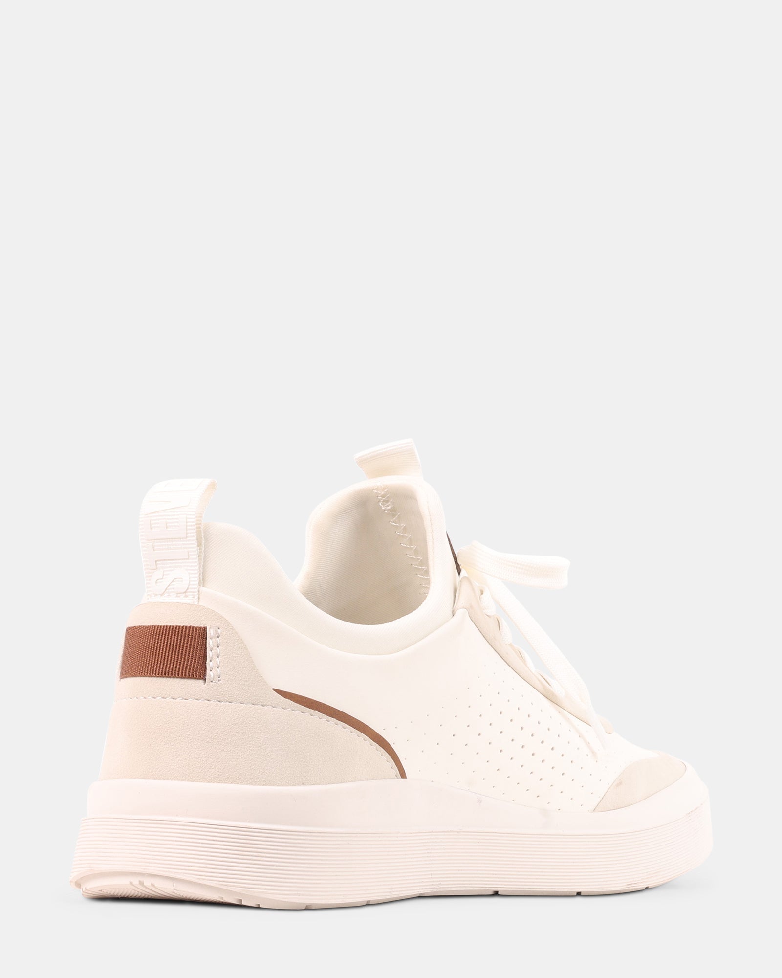 OCTAVIO WHITE NUBUCK - Men's Shoes - Steve Madden Canada