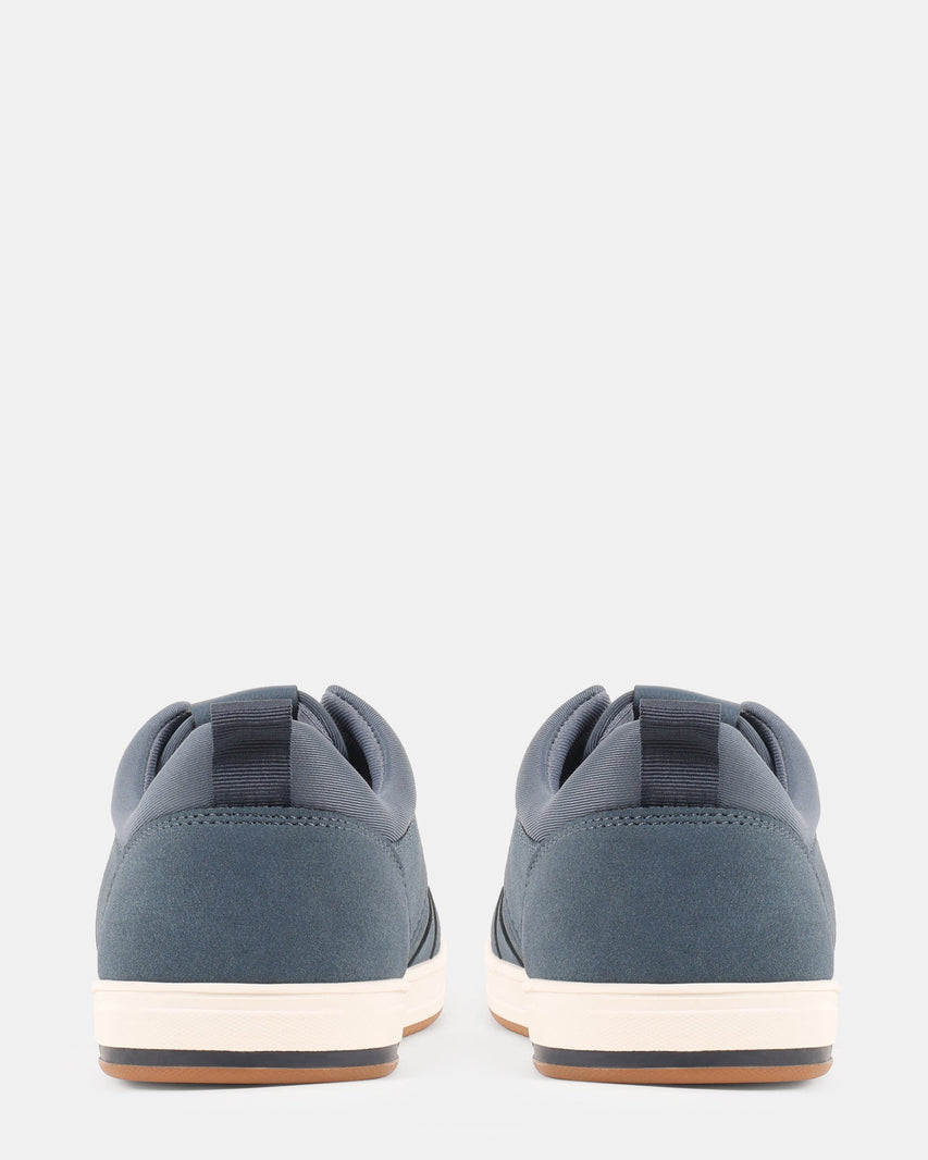 RAMPARTT NAVY - Men's Shoes - Steve Madden Canada