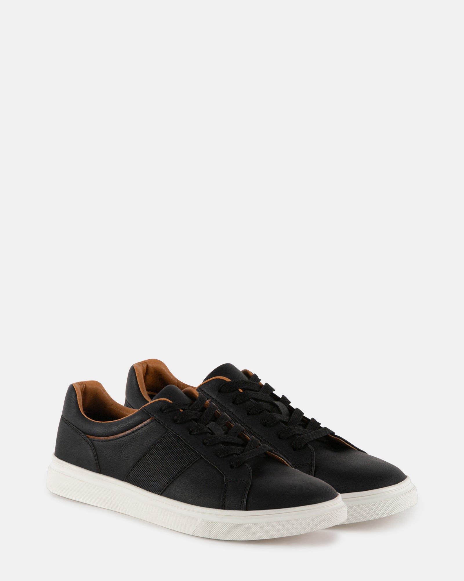 STORMZ2 BLACK - Men's Shoes - Steve Madden Canada