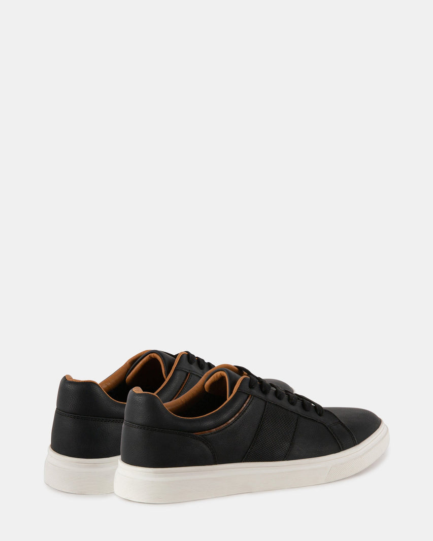 STORMZ2 BLACK - Men's Shoes - Steve Madden Canada