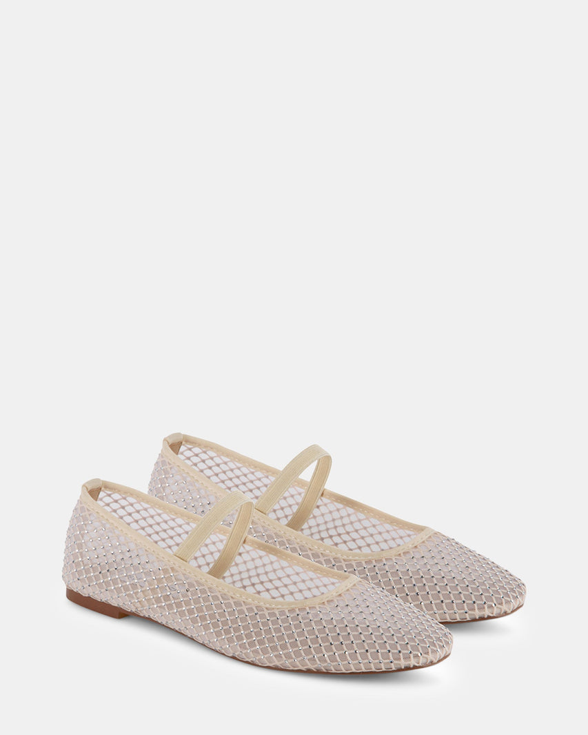 ROAMM WHITE - Women's Shoes - Steve Madden Canada