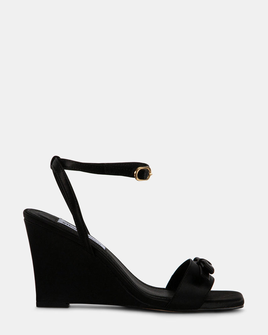 DASHY BLACK SATIN - Women's Shoes - Steve Madden Canada
