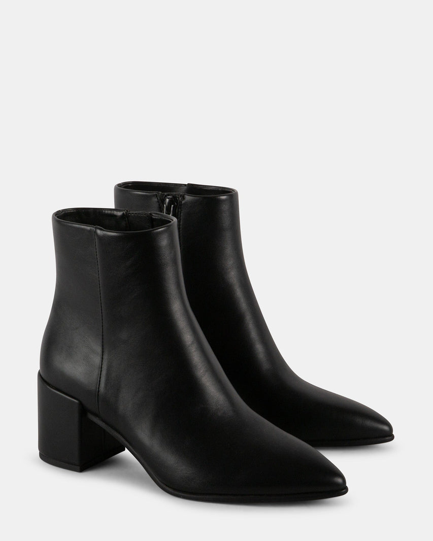 IZZYY BLACK - Women's Shoes - Steve Madden Canada