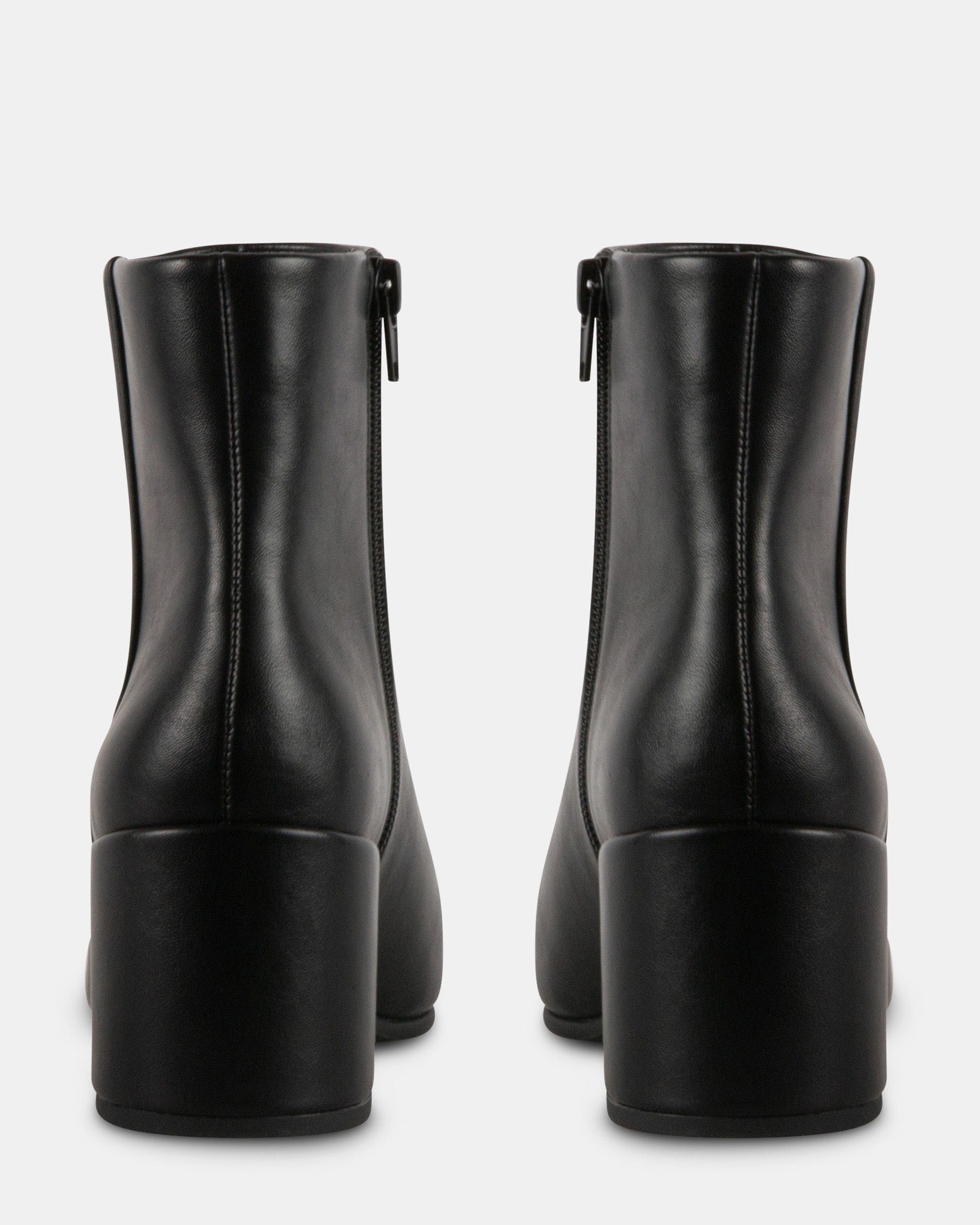 IZZYY BLACK - Women's Shoes - Steve Madden Canada