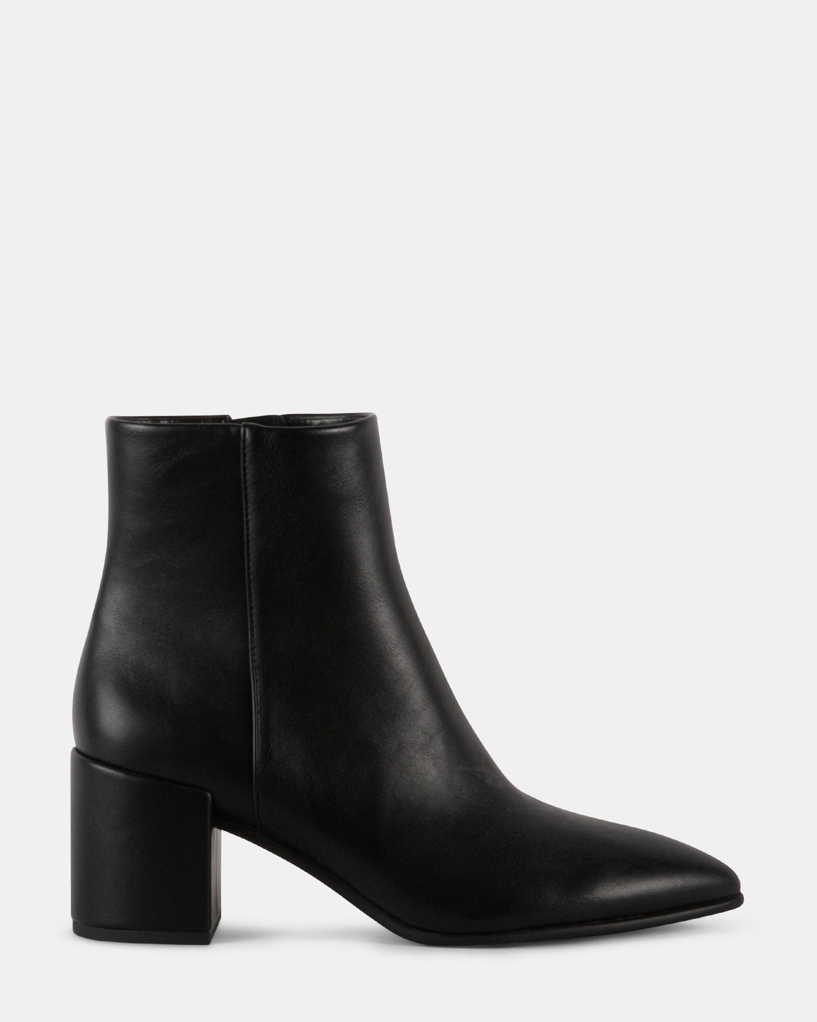 IZZYY BLACK - Women's Shoes - Steve Madden Canada