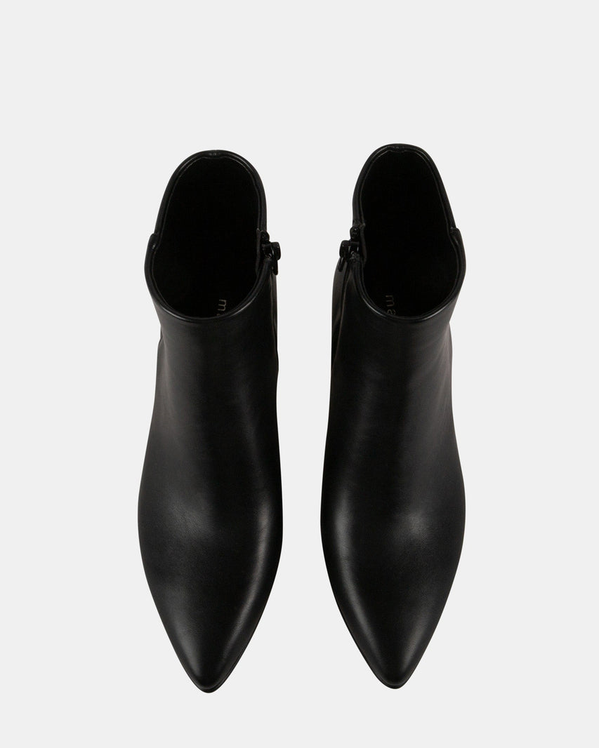 IZZYY BLACK - Women's Shoes - Steve Madden Canada