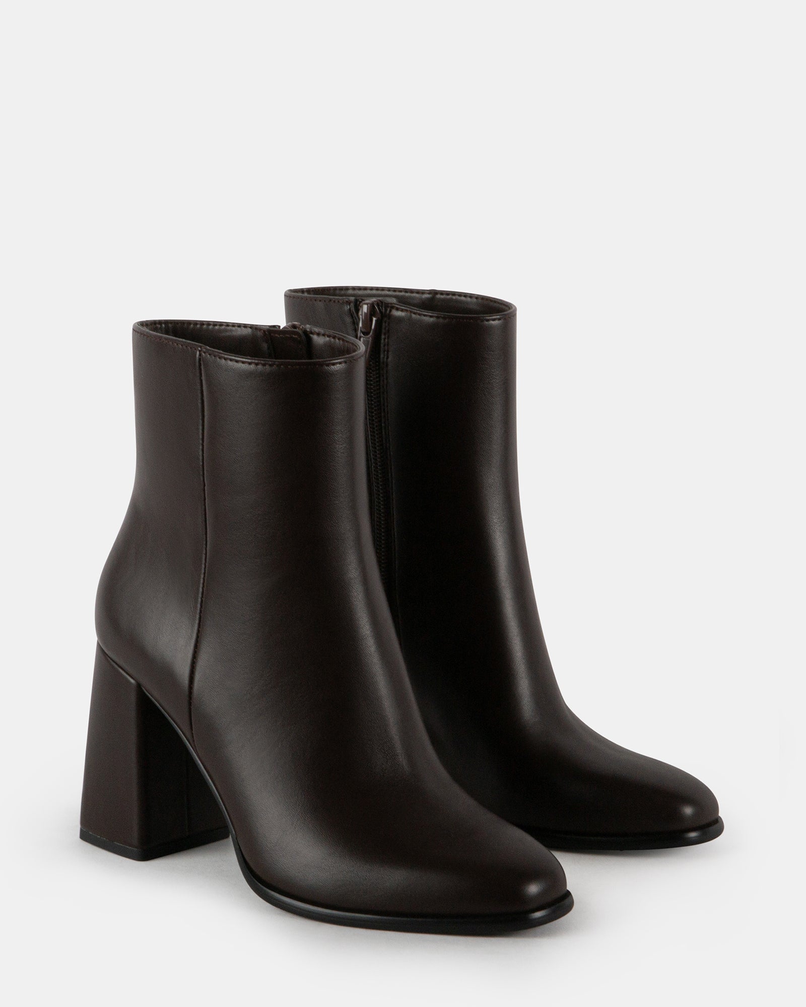 KELSEYY BROWN - Women's Shoes - Steve Madden Canada