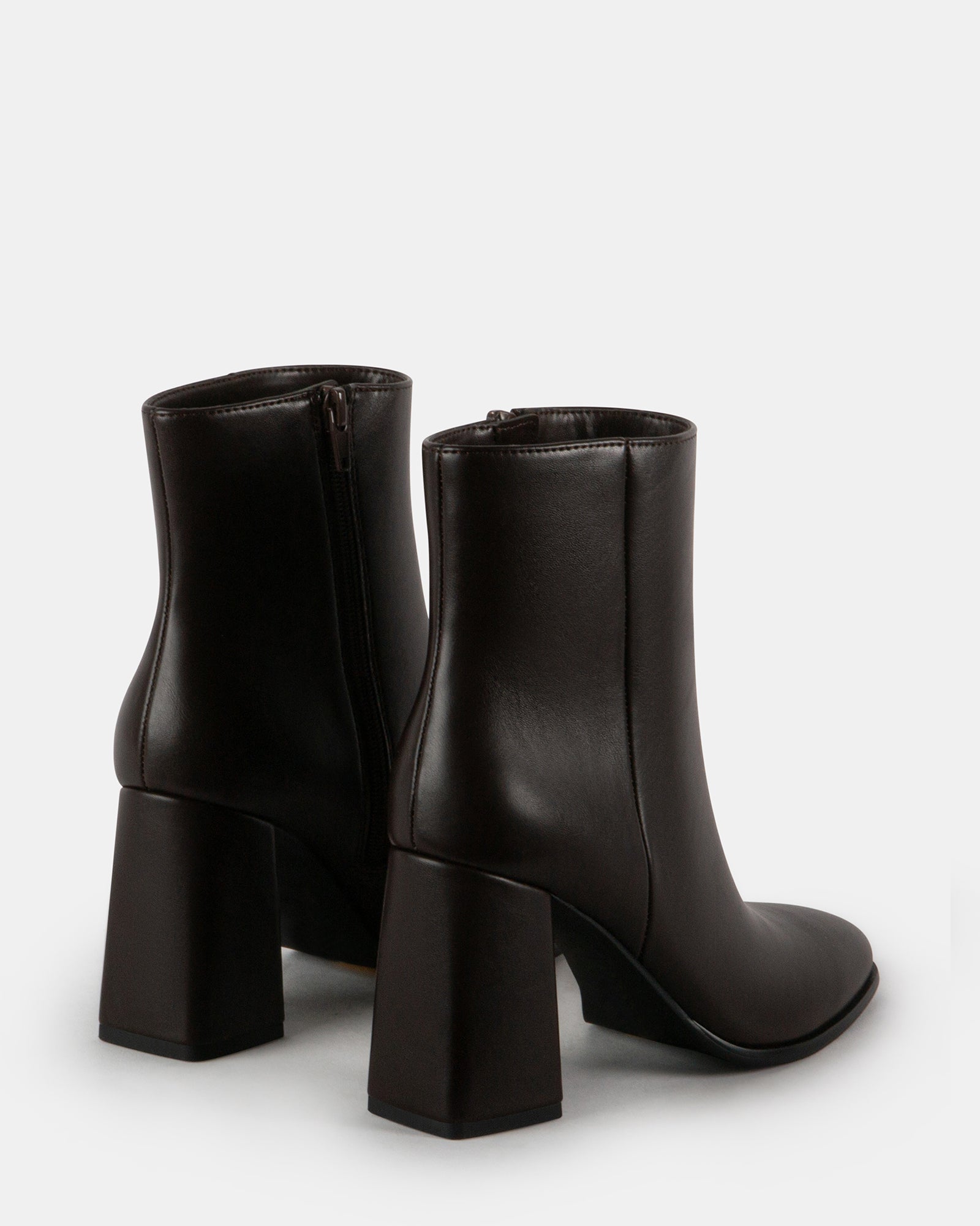 KELSEYY BROWN - Women's Shoes - Steve Madden Canada