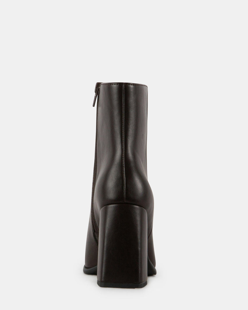 KELSEYY BROWN - Women's Shoes - Steve Madden Canada