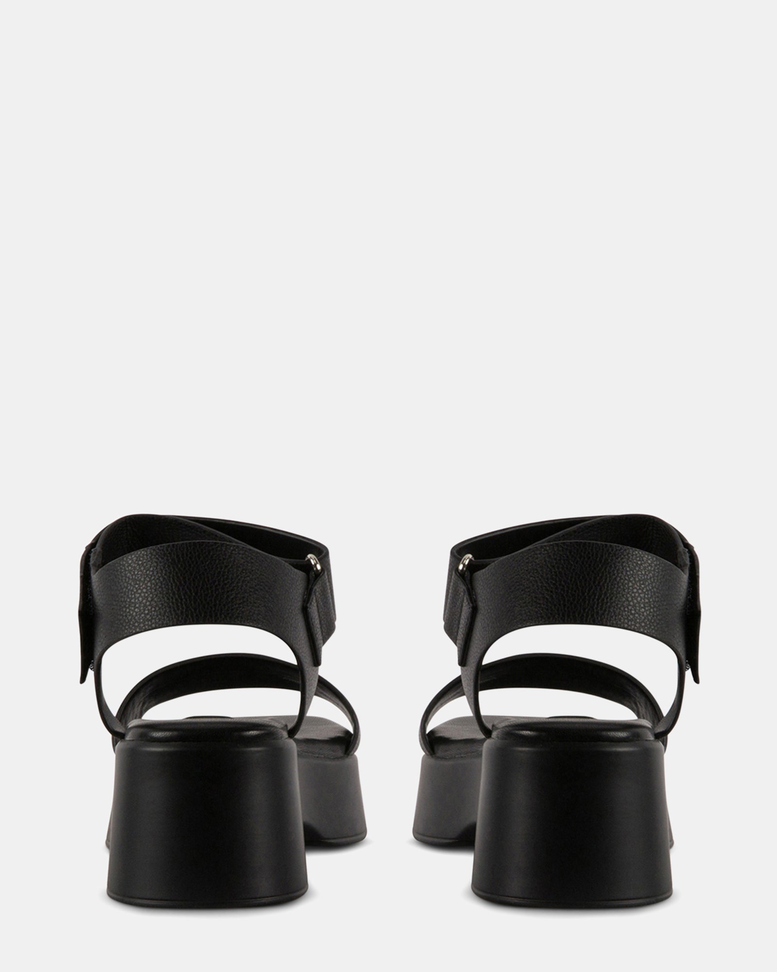 REACH BLACK - Women's Shoes - Steve Madden Canada