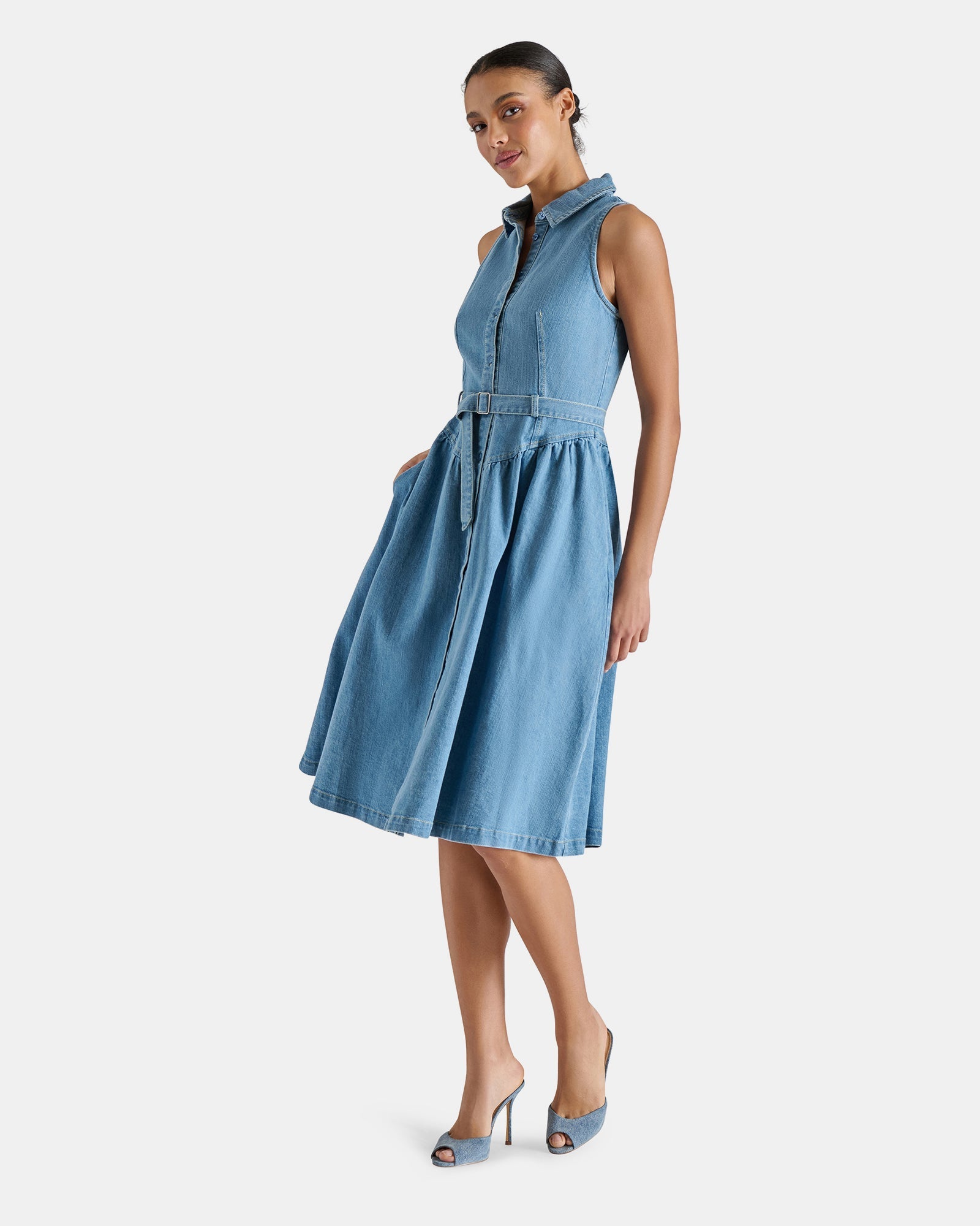 MARY DRESS DENIM - Clothing - Steve Madden Canada