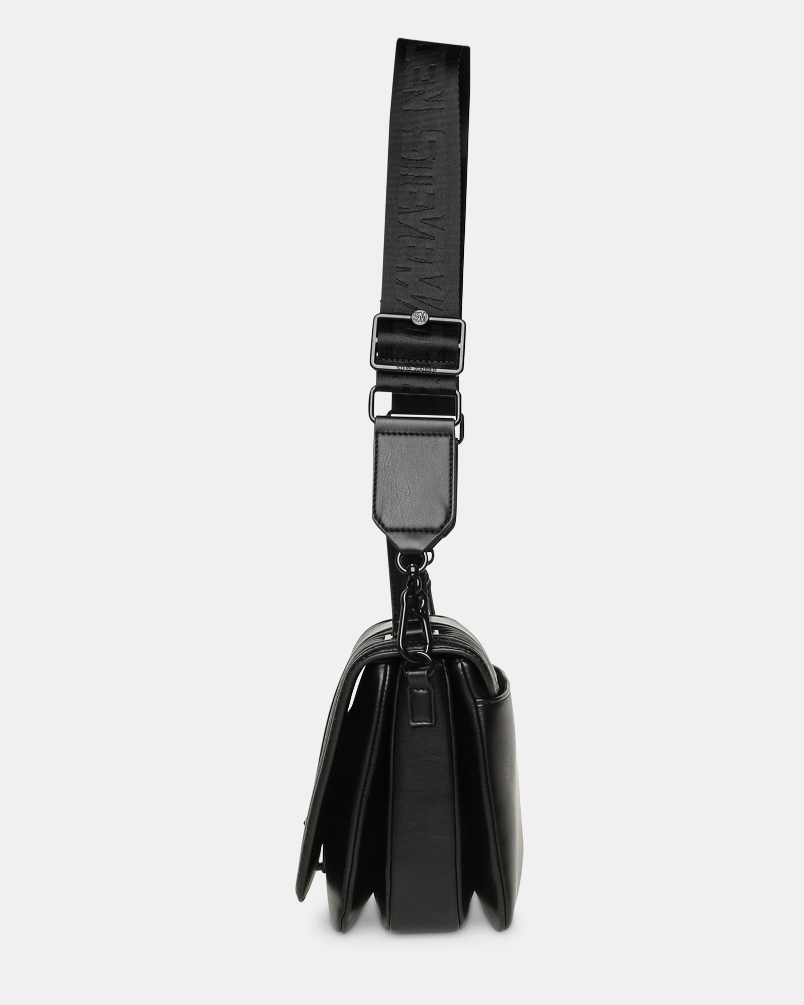 BAGGIE BLACK - Handbags - Steve Madden Canada