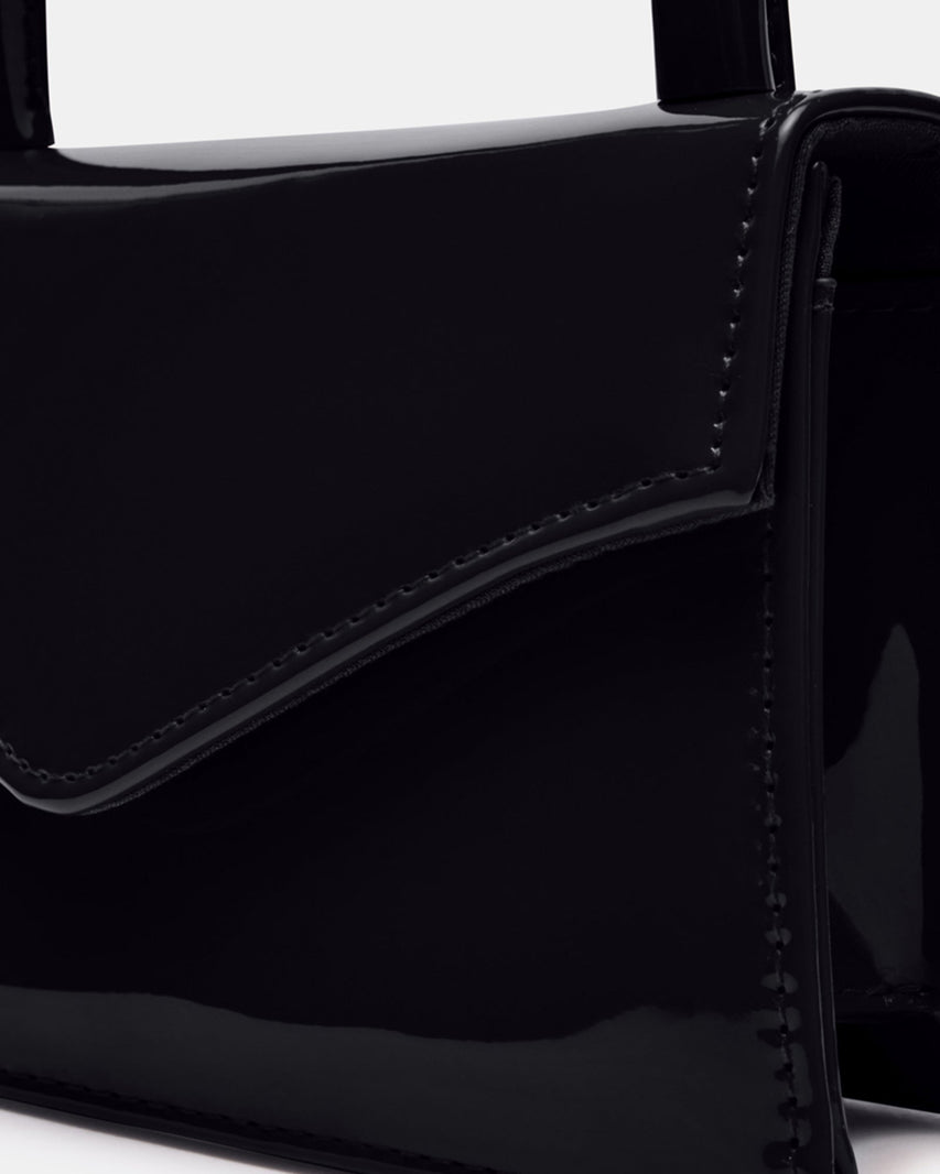 BAMINIA BLACK PATENT - Handbags - Steve Madden Canada