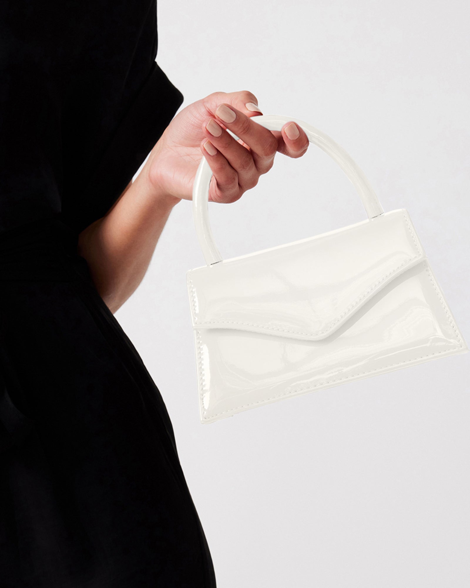 BAMINIA WHITE PATENT - Handbags - Steve Madden Canada