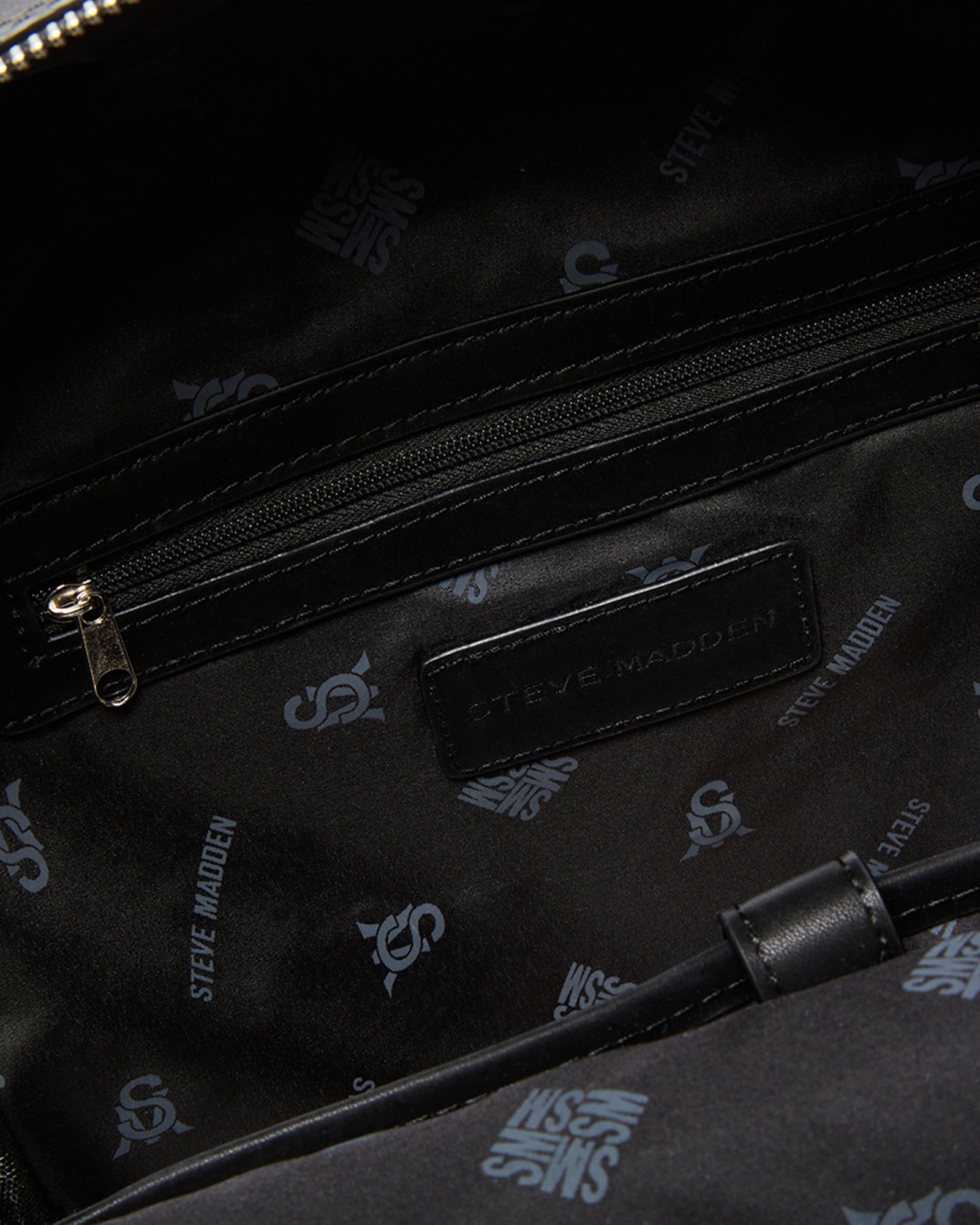 BCAMP BLACK - Handbags - Steve Madden Canada