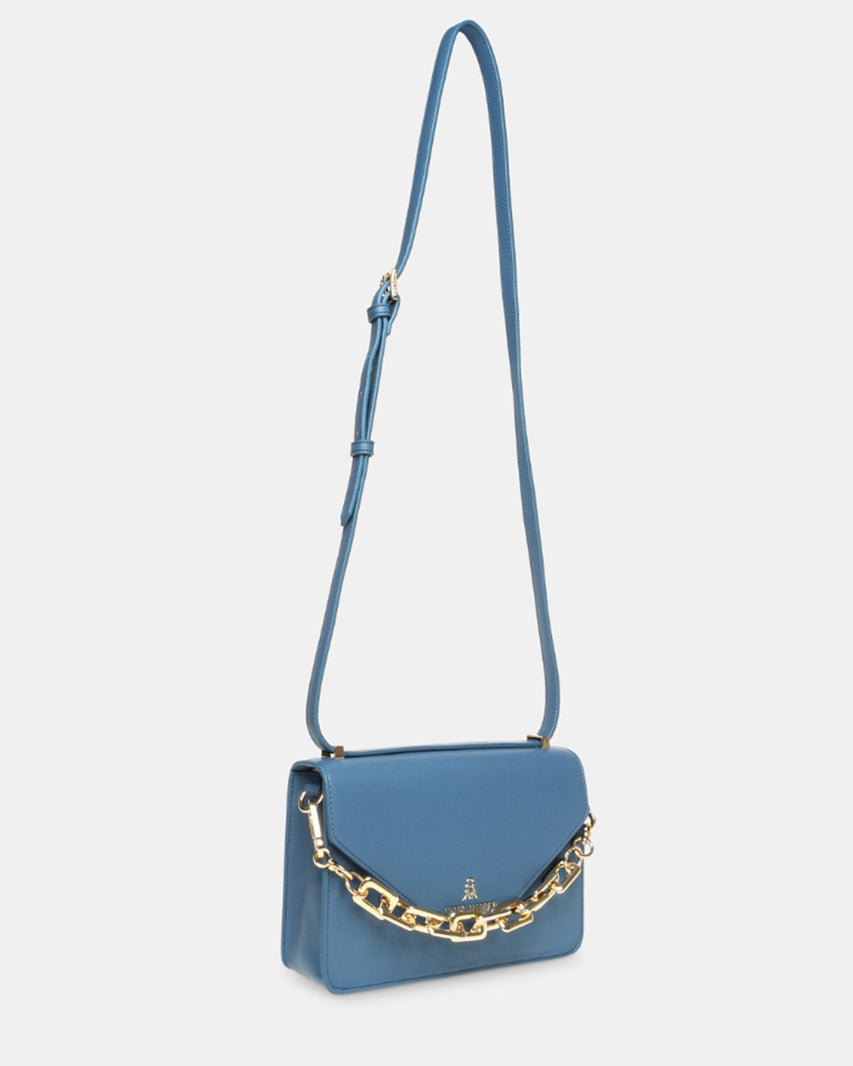 BINDIO-L BLUE - Handbags - Steve Madden Canada