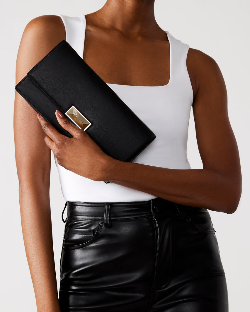 BMODEL BLACK PATENT - Handbags - Steve Madden Canada