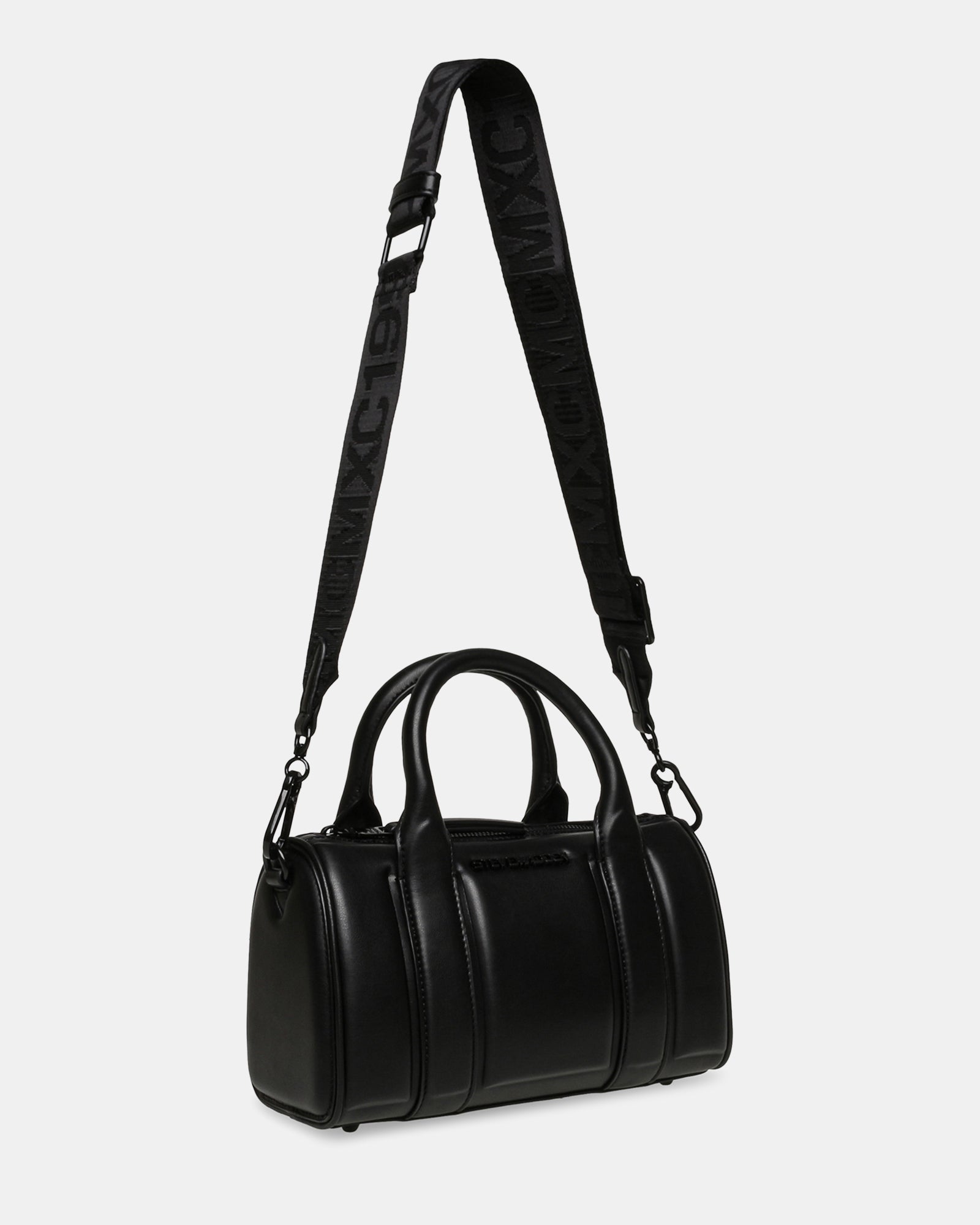 BNIC BLACK - Handbags - Steve Madden Canada
