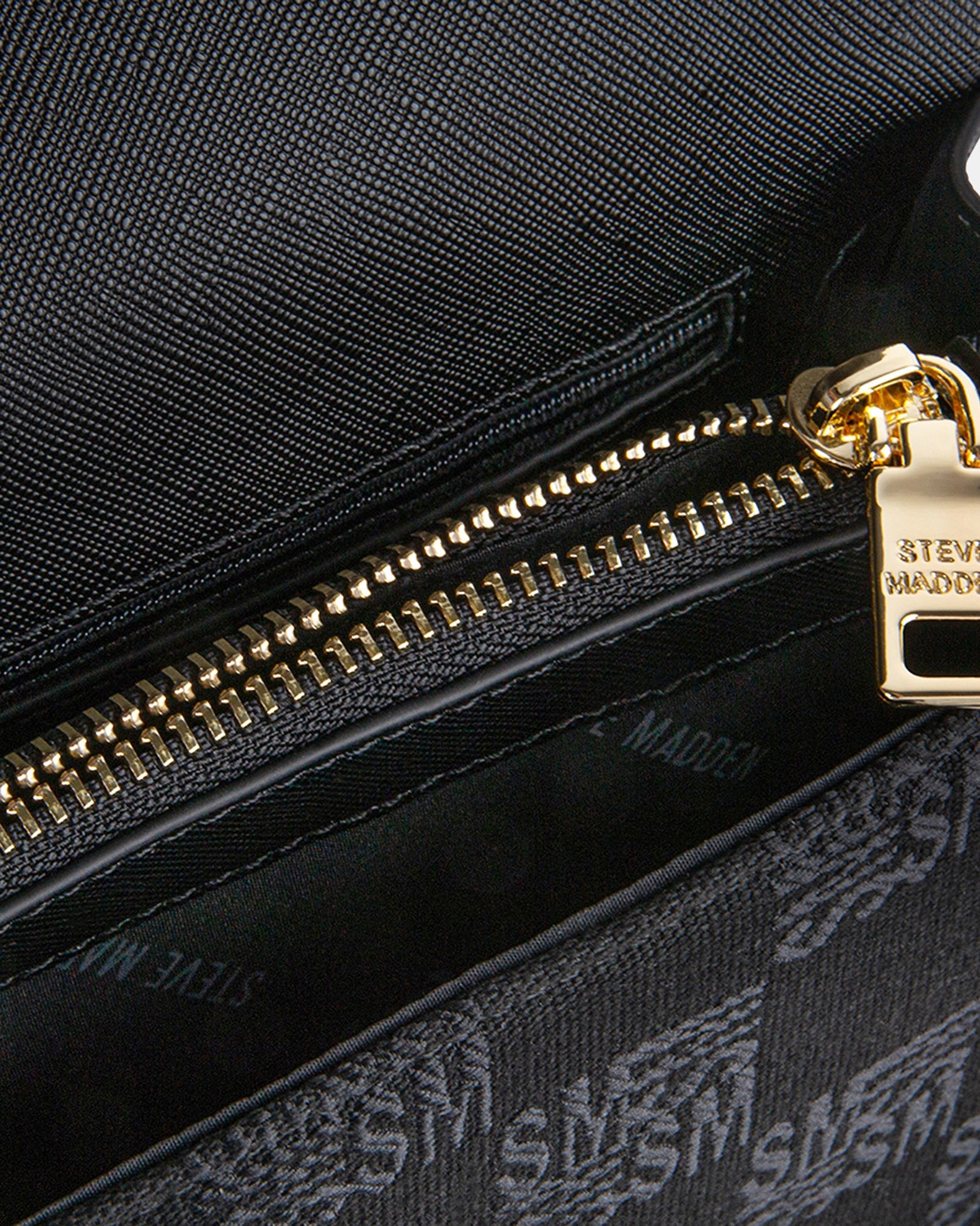 BPELE BLACK - Handbags - Steve Madden Canada