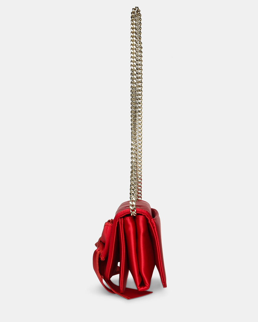 BSAUCER RED SATIN - Handbags - Steve Madden Canada