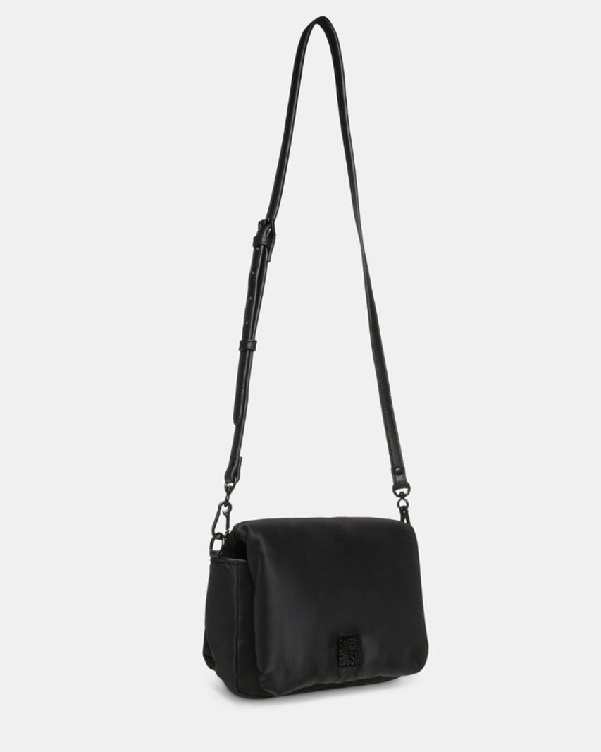 BZAYN BLACK - Handbags - Steve Madden Canada