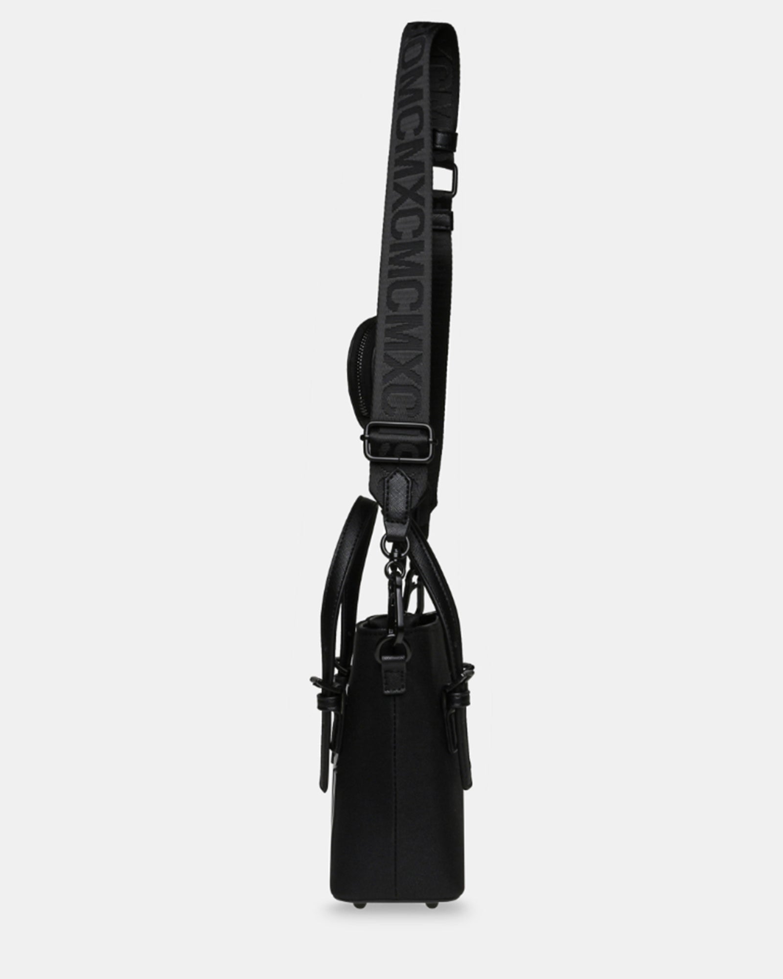 BTARGETS BLACK - Handbags - Steve Madden Canada