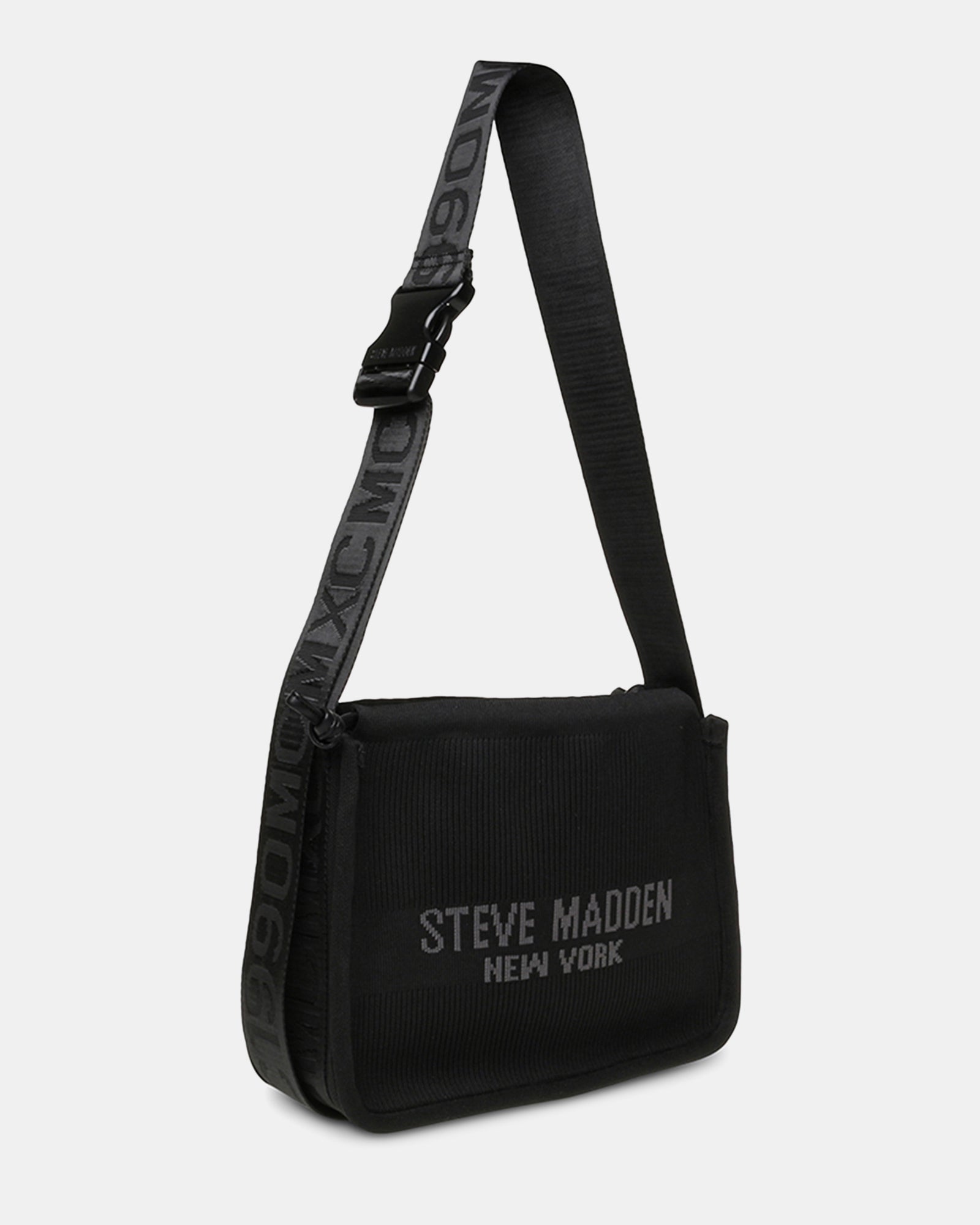 BNELLIES BLACK - Handbags - Steve Madden Canada