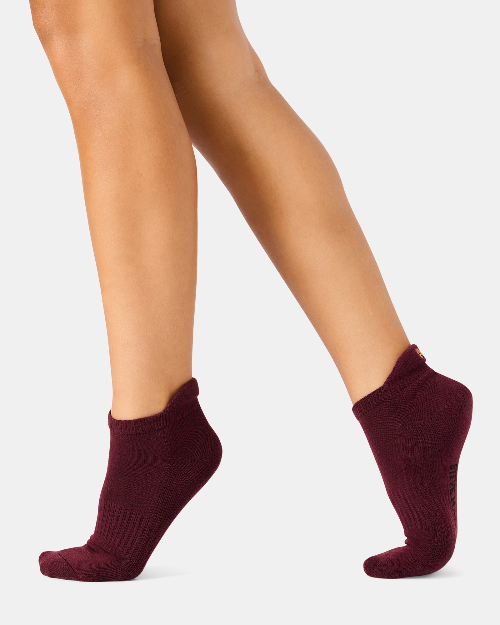 SANDRINE SOCKS BURGUNDY MULTI - Accessories - Steve Madden Canada
