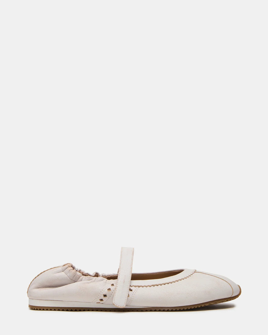 ANAYA WHITE LEATHER - Women's Shoes - Steve Madden Canada