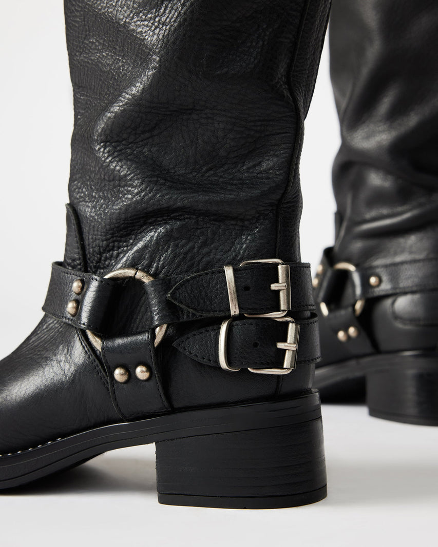 ASTOR BLACK LEATHER - Women's Shoes - Steve Madden Canada