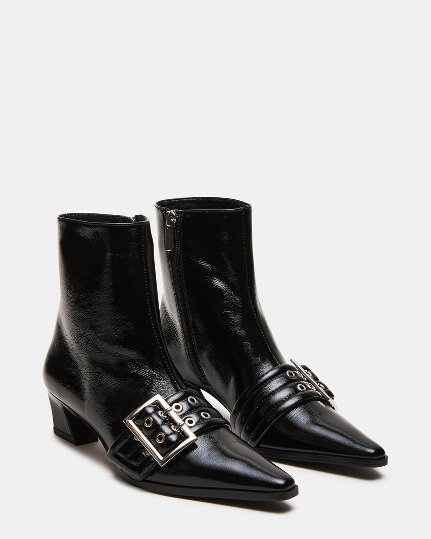 AXTON BLACK PATENT - Women's Shoes - Steve Madden Canada