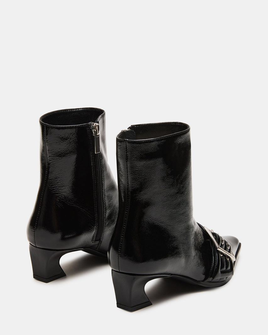 AXTON BLACK PATENT - Women's Shoes - Steve Madden Canada