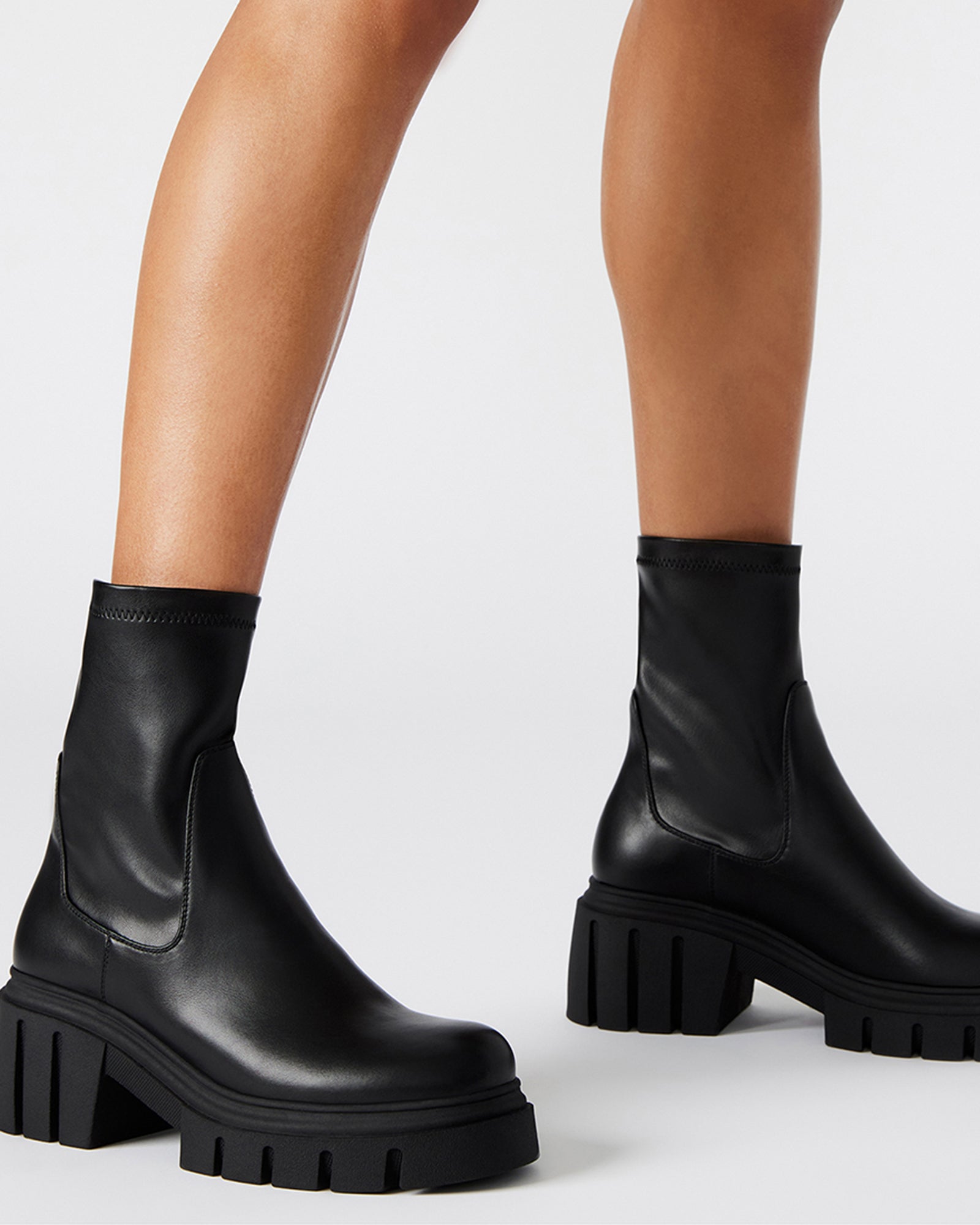 BOOMBA BLACK - Women's Shoes - Steve Madden Canada