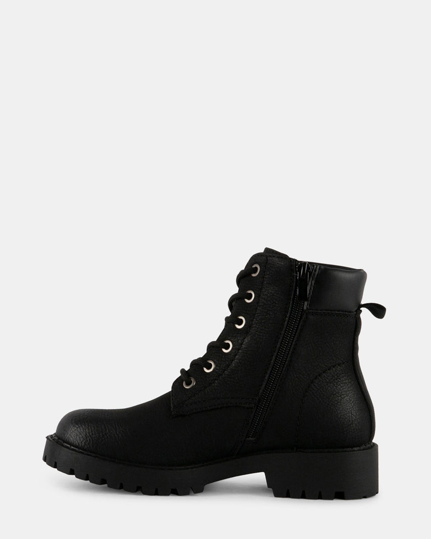 BOOSTER BLACK - Women's Shoes - Steve Madden Canada