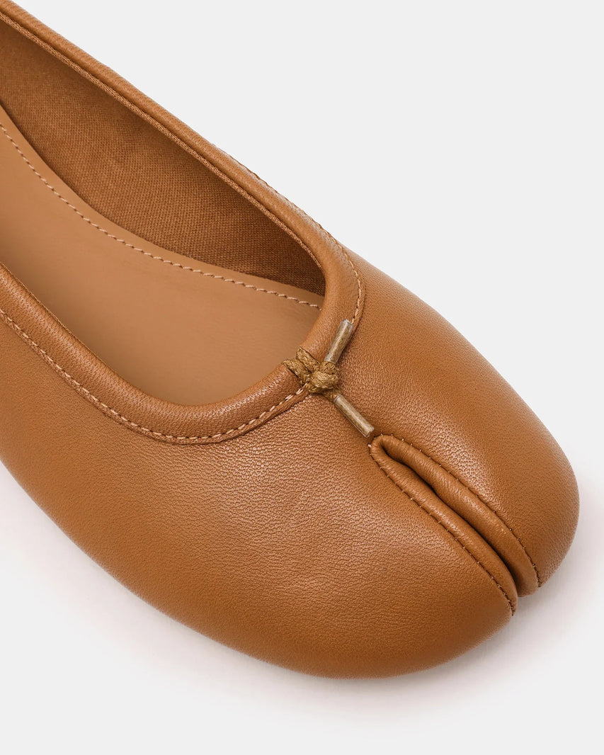 CALICO TAN LEATHER - Women's Shoes - Steve Madden Canada
