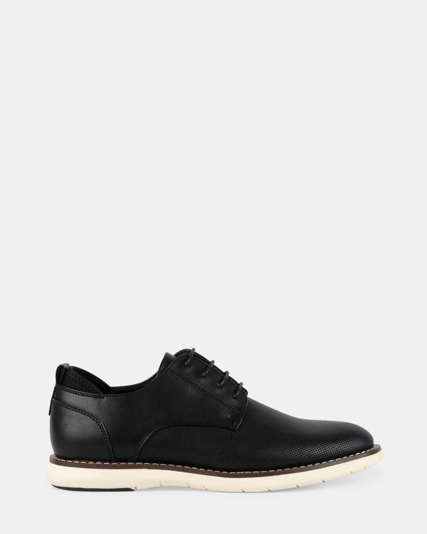 CALLUM BLACK - Men's Shoes - Steve Madden Canada
