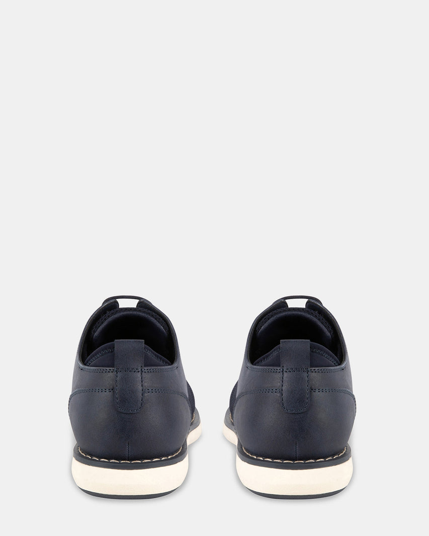 CARTTER NAVY FABRIC - Men's Shoes - Steve Madden Canada