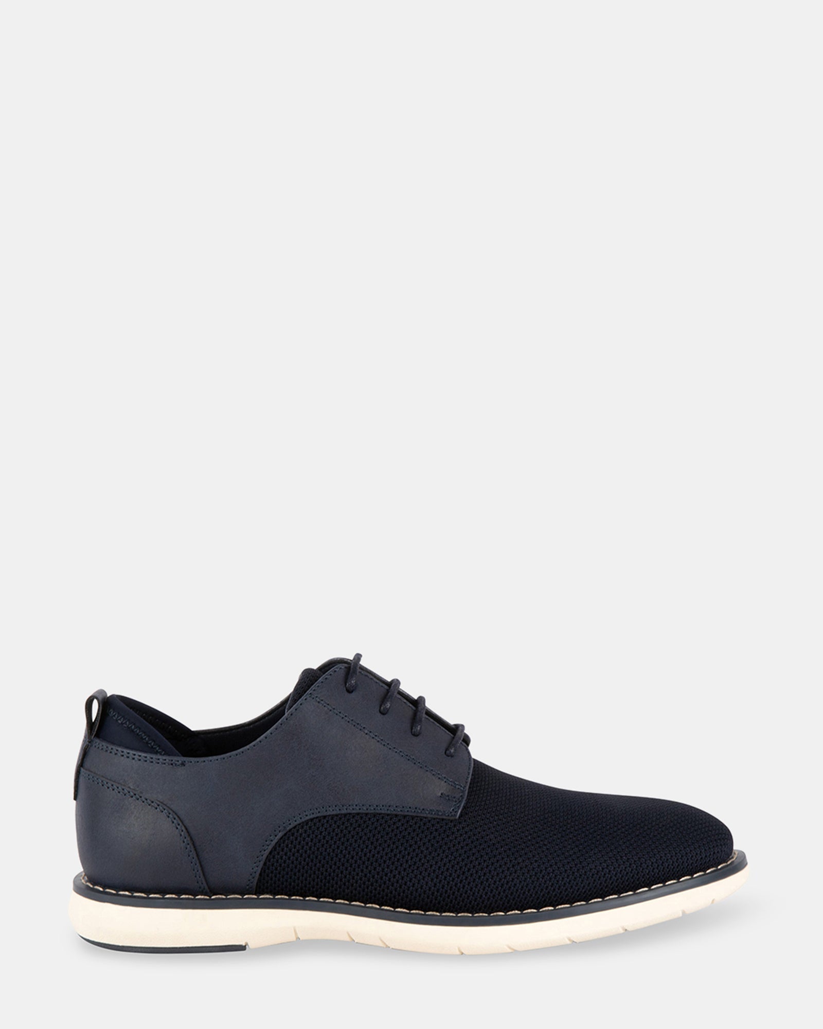 CARTTER NAVY FABRIC - Men's Shoes - Steve Madden Canada
