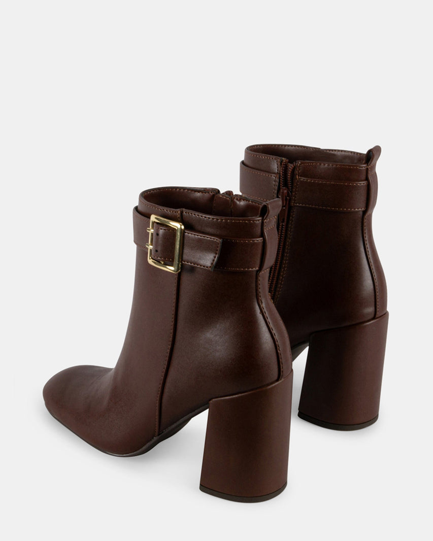 CHARITY BROWN - Women's Shoes - Steve Madden Canada