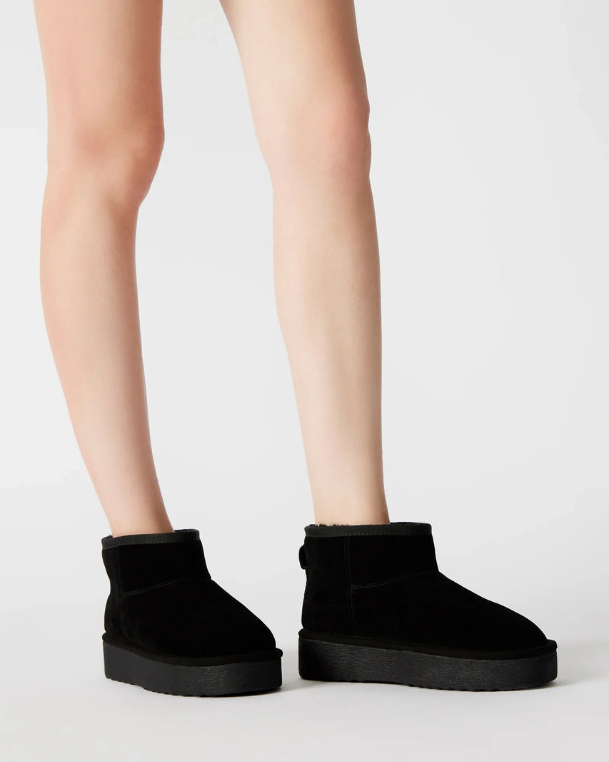COMFY BLACK SUEDE - Women's Shoes - Steve Madden Canada