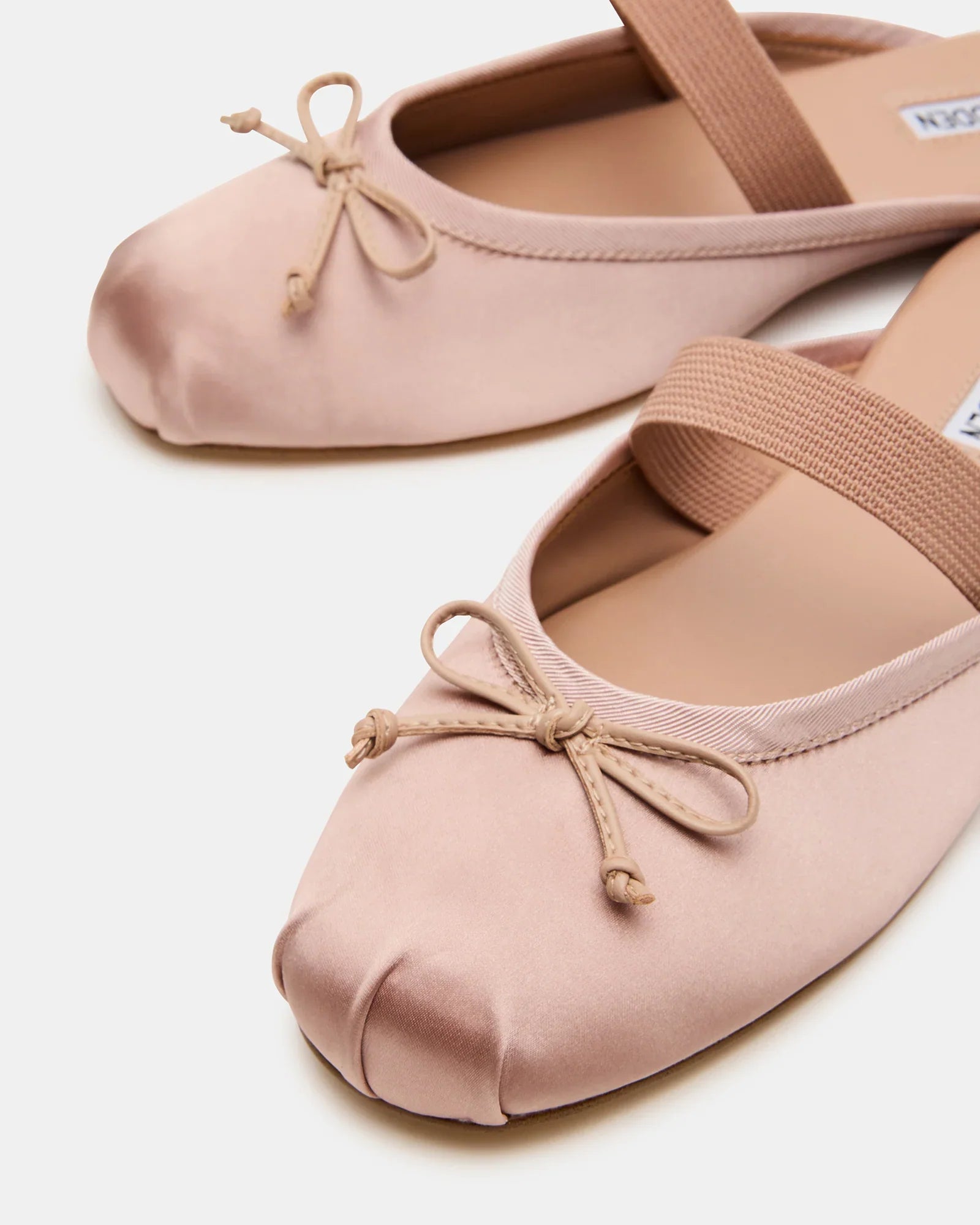 CUTESY BLUSH SATIN - Women's Shoes - Steve Madden Canada