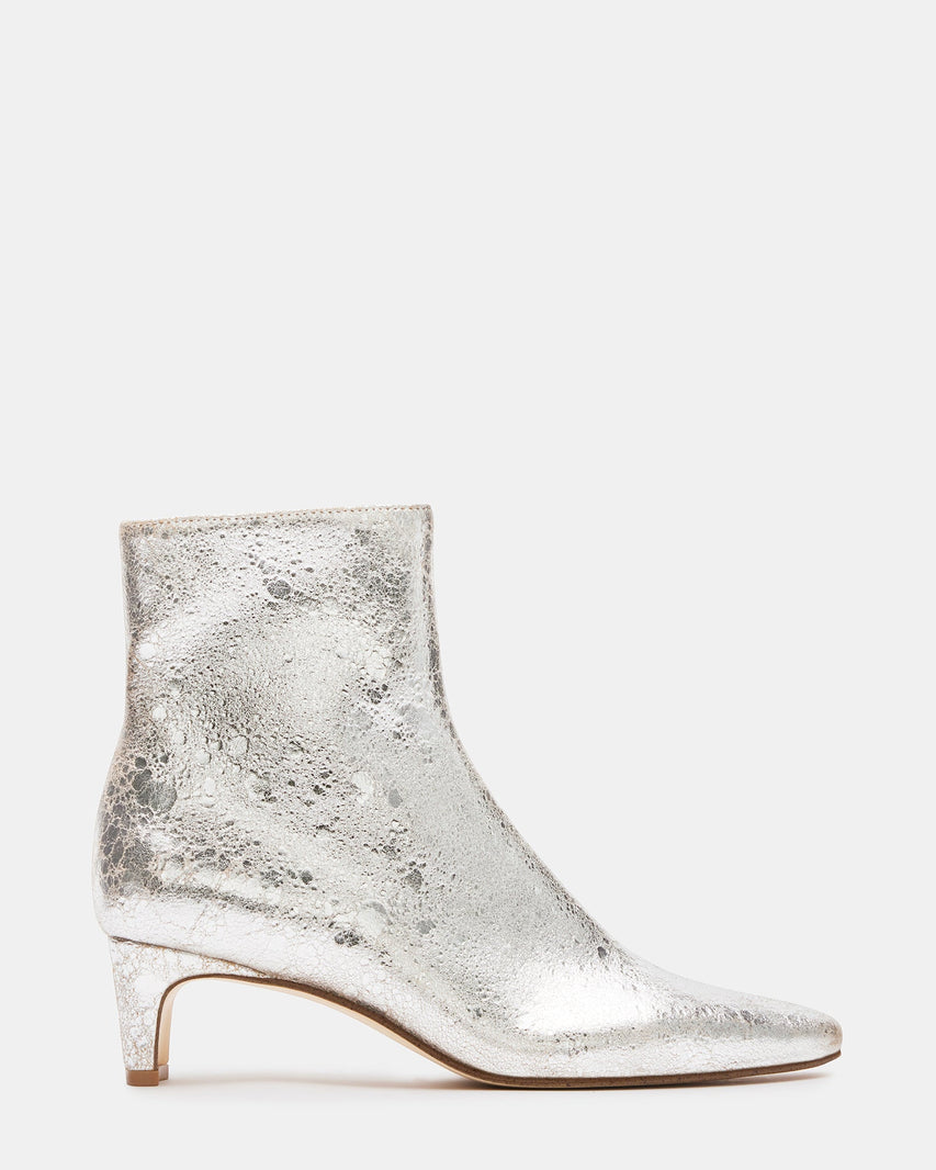 DELVIE SILVER LEATHER - Women's Shoes - Steve Madden Canada