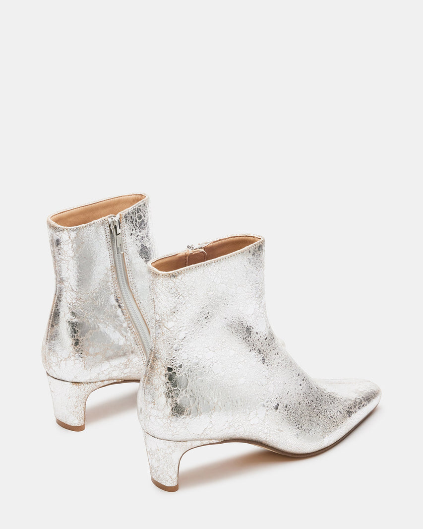 DELVIE SILVER LEATHER - Women's Shoes - Steve Madden Canada
