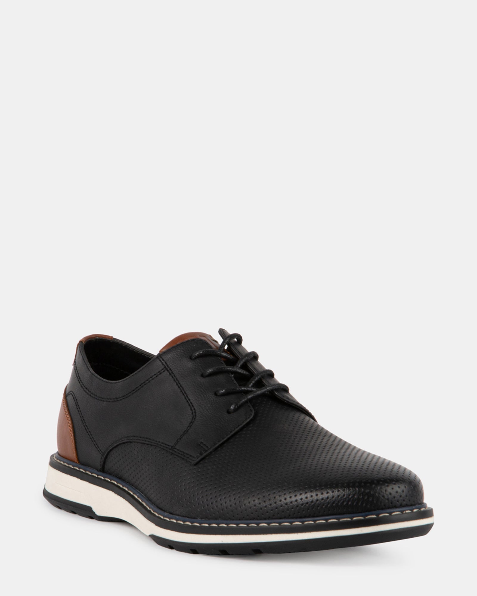 GAELL BLACK - Men's Shoes - Steve Madden Canada