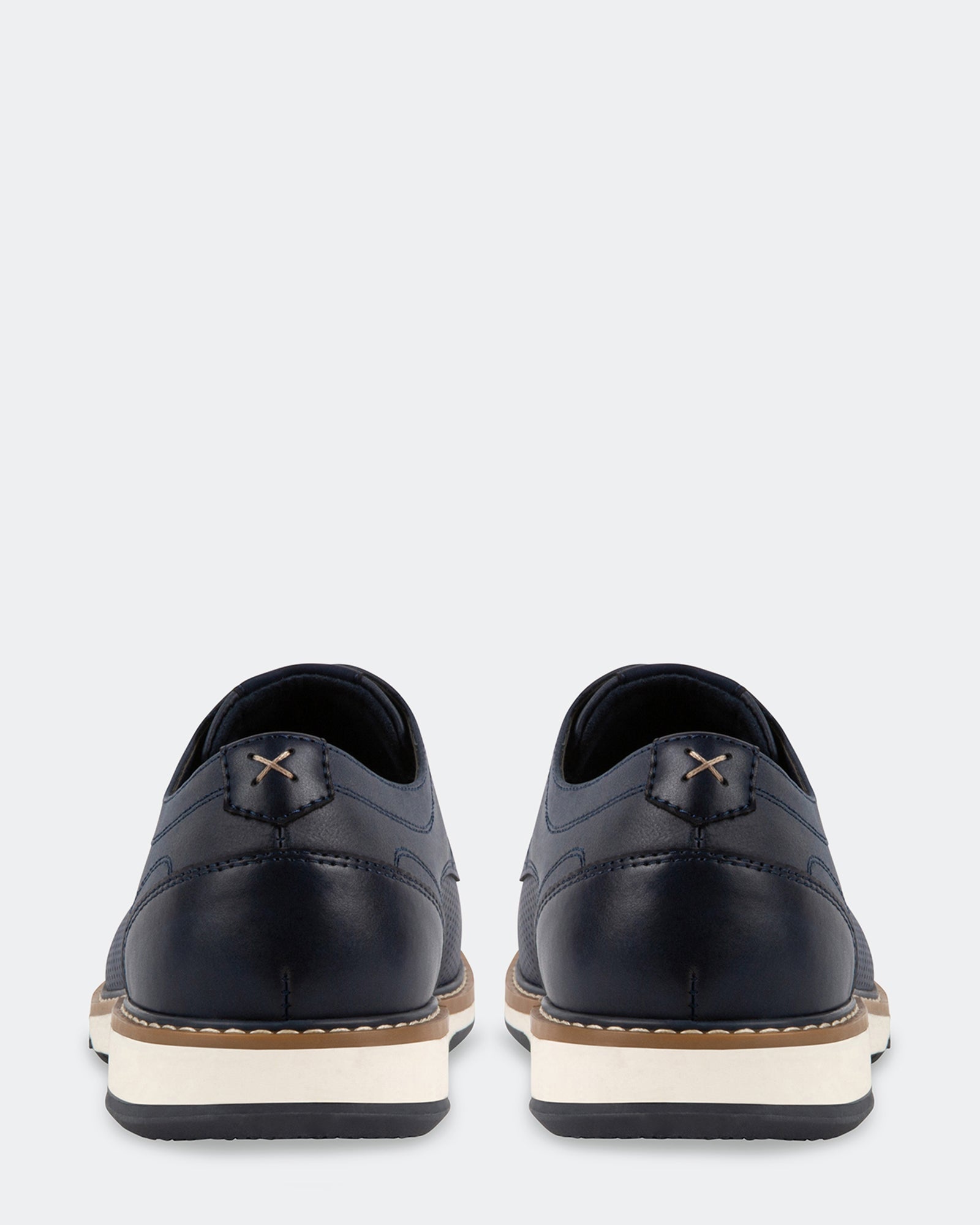 GAELL NAVY - Men's Shoes - Steve Madden Canada
