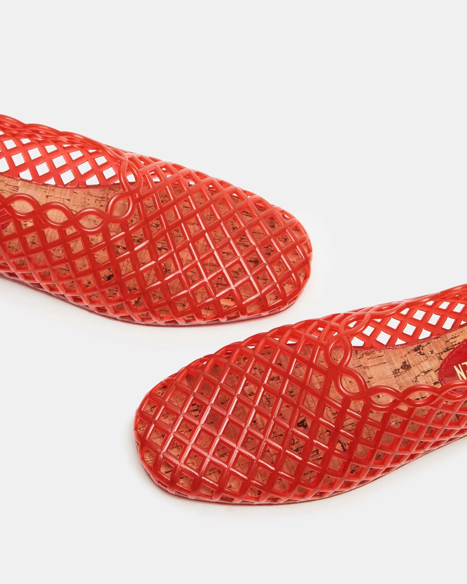 GROVE RED - Women's Shoes - Steve Madden Canada