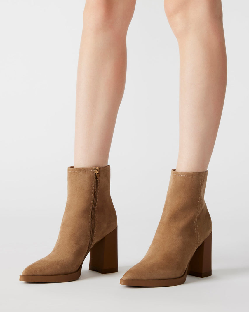 HARDEN NATURAL SUEDE - Women's Shoes - Steve Madden Canada