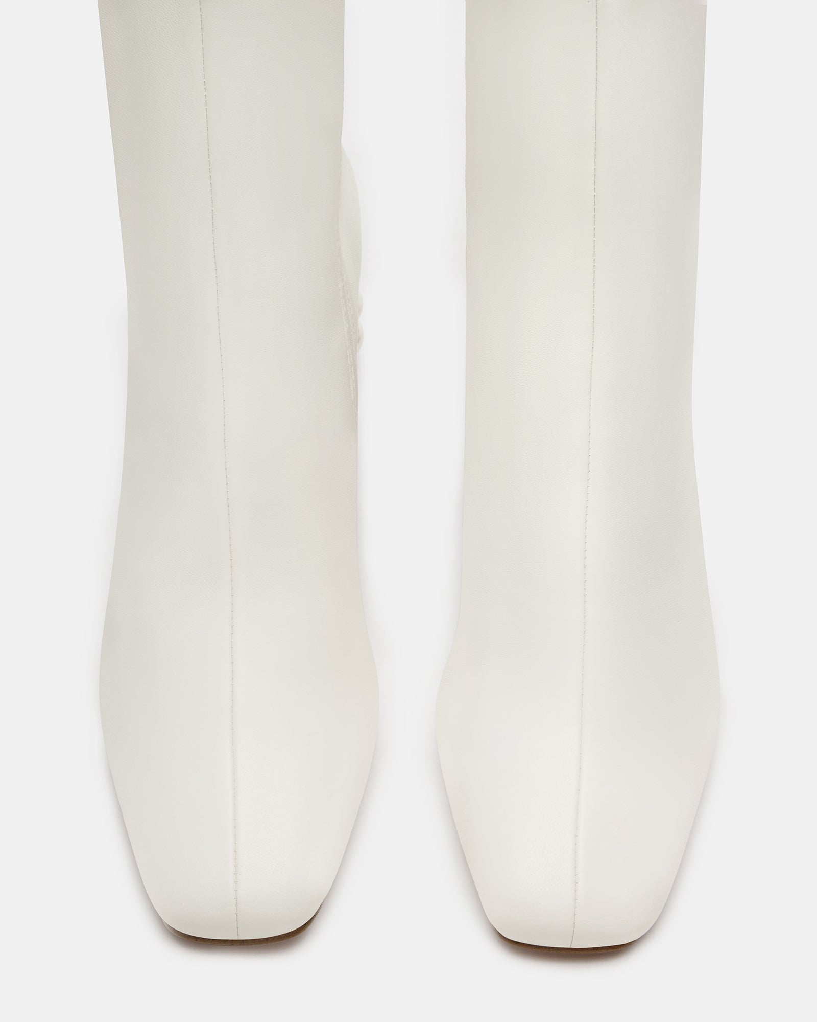 HUSH-P WHITE - Women's Shoes - Steve Madden Canada