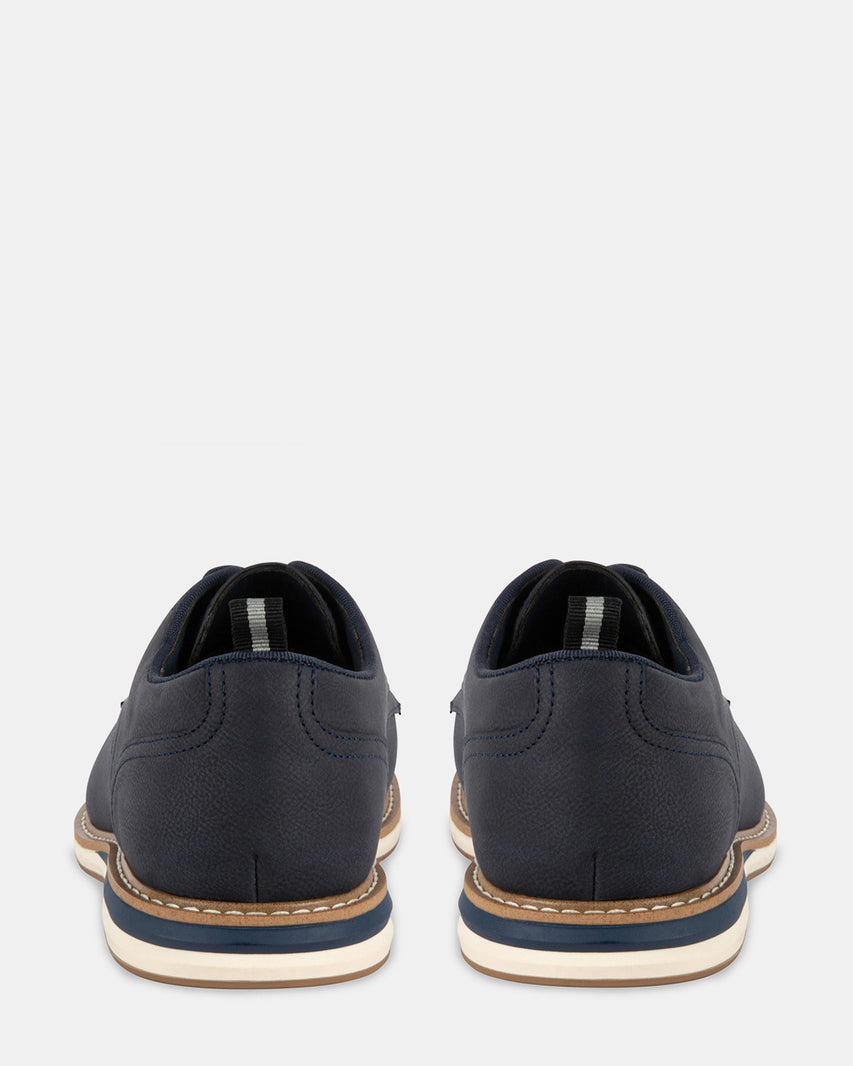 KREEDD NAVY NUBUCK - Men's Shoes - Steve Madden Canada